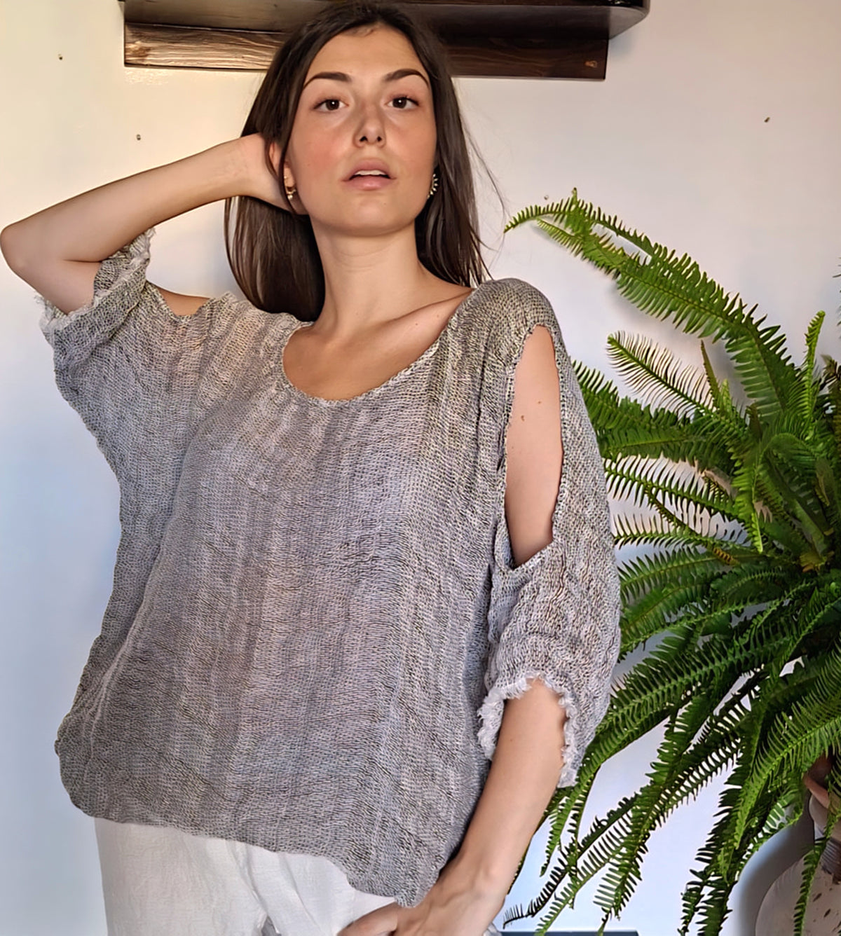 Purolinoitaliano Open Shoulder Top