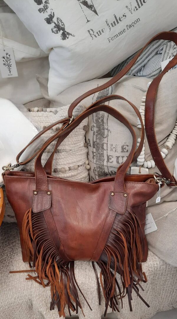 spanish leather handbag 29